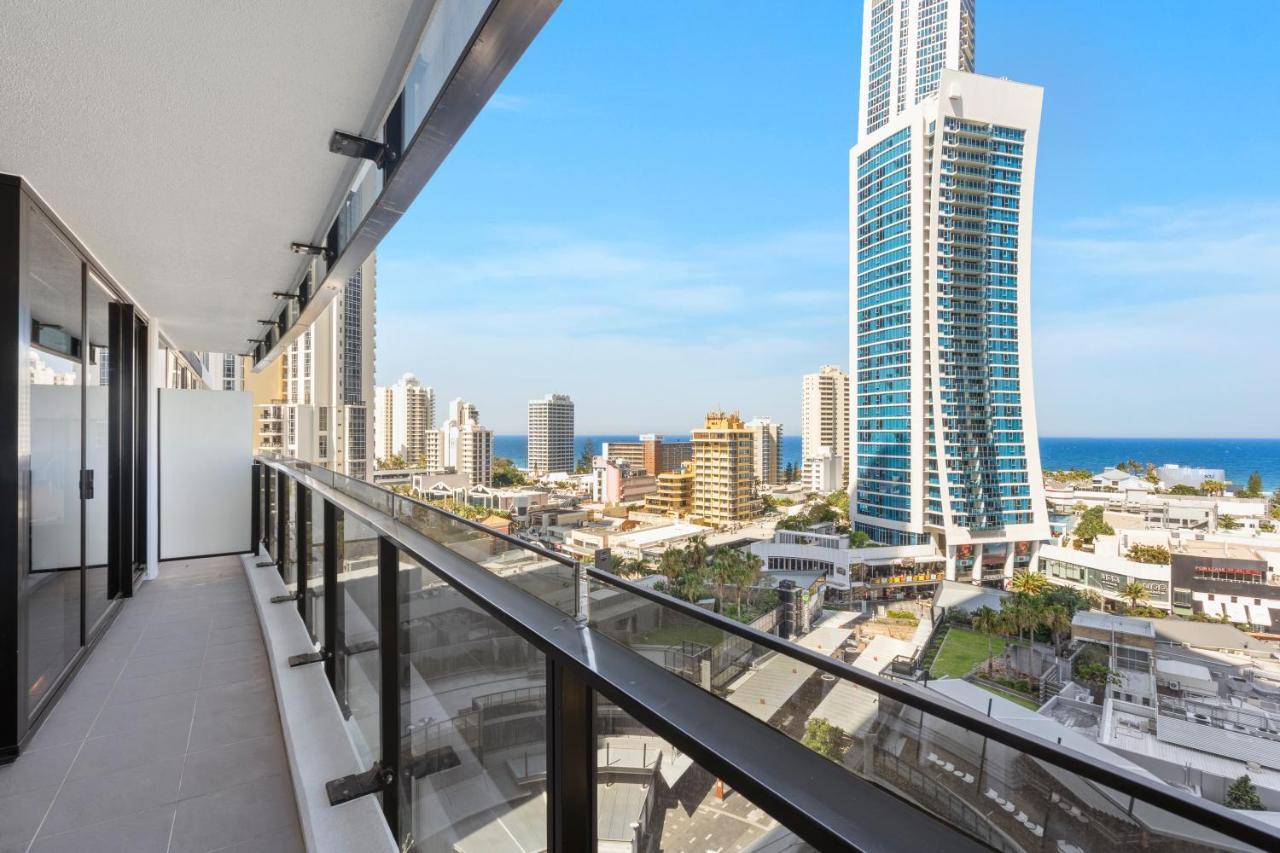 Apartment Circle On Cavill - Gclr *